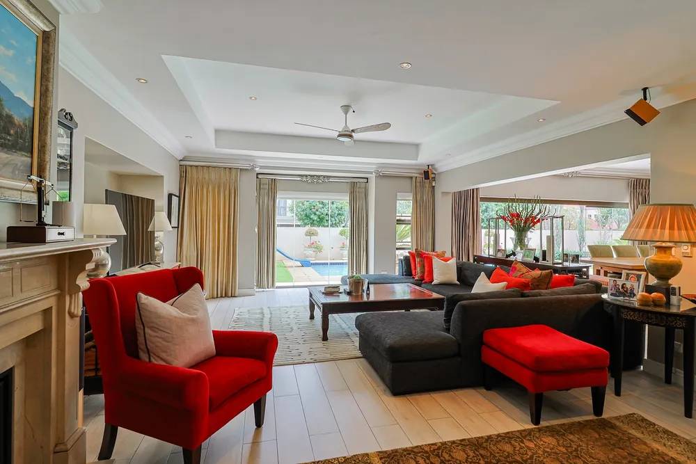 South Africa, Gauteng, Northcliff, Wellington Lane, 6