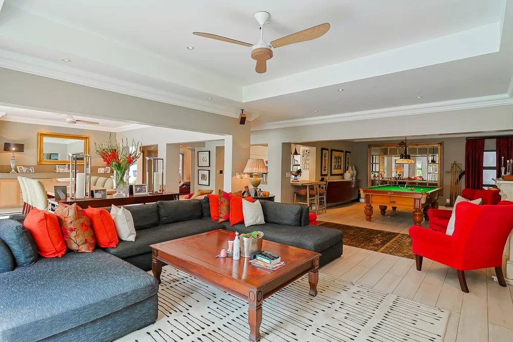 South Africa, Gauteng, Northcliff, Wellington Lane, 6