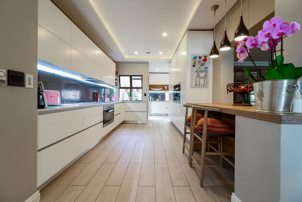 South Africa, Gauteng, Northcliff, Wellington Lane, 6