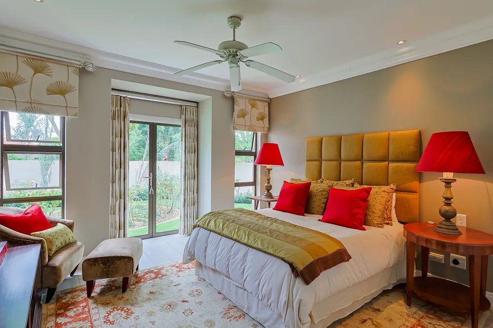 South Africa, Gauteng, Northcliff, Wellington Lane, 6