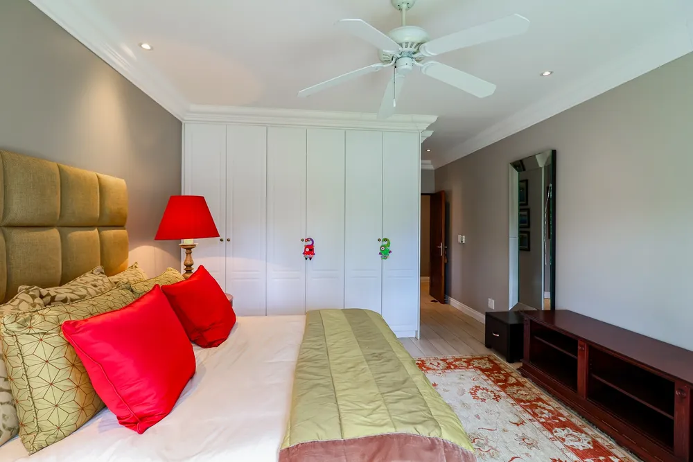 South Africa, Gauteng, Northcliff, Wellington Lane, 6