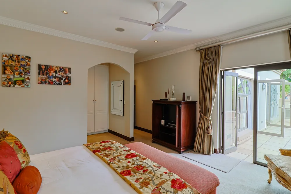 South Africa, Gauteng, Northcliff, Wellington Lane, 6