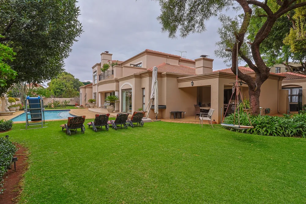 South Africa, Gauteng, Northcliff, Wellington Lane, 6