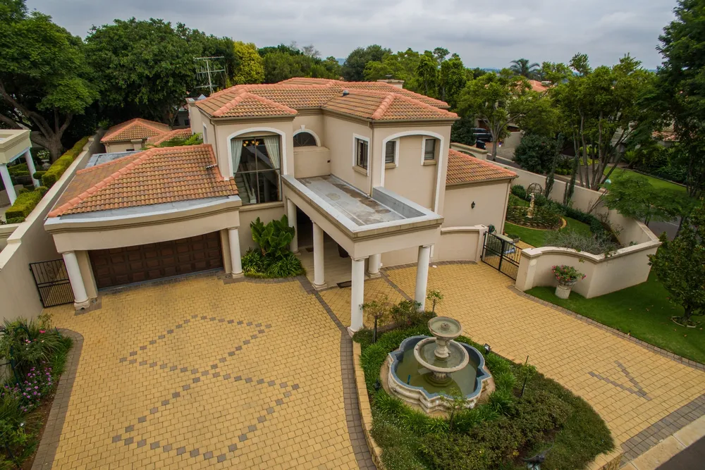 South Africa, Gauteng, Northcliff, Wellington Lane, 6