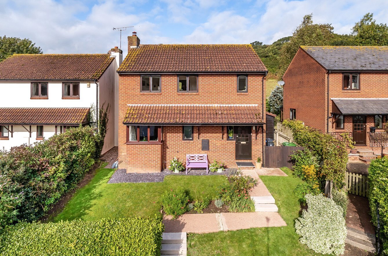 3 bedroom property for sale in Dukes Close, Otterton, Budleigh