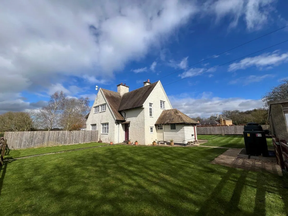 WYFORDBY LANE, STAPLEFORD, MELTON MOWBRAY