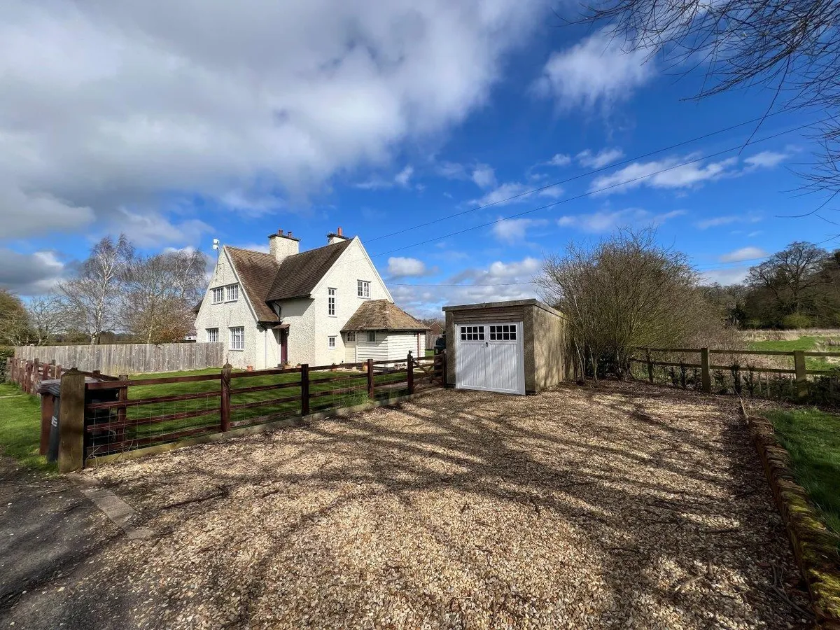 WYFORDBY LANE, STAPLEFORD, MELTON MOWBRAY