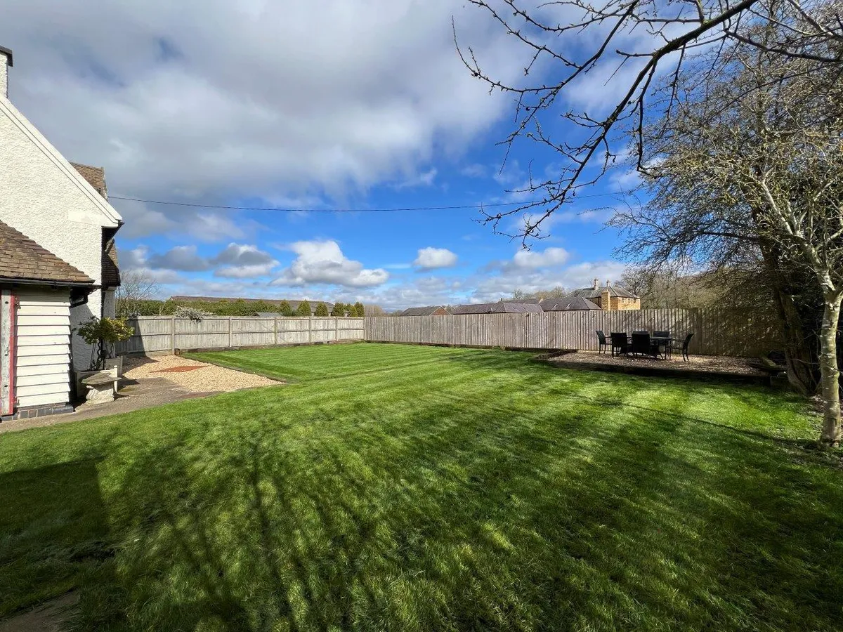 WYFORDBY LANE, STAPLEFORD, MELTON MOWBRAY