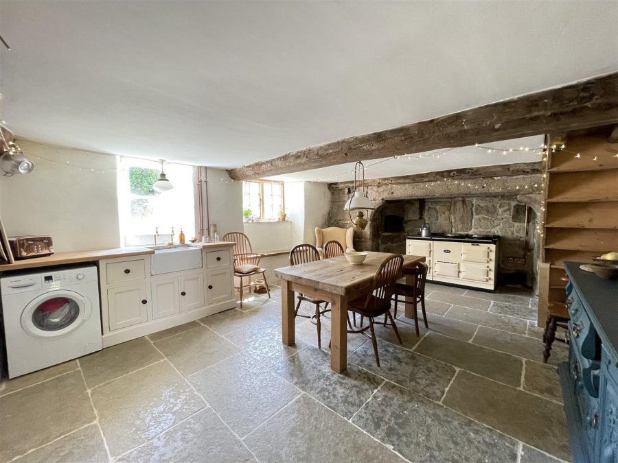 Stags 6 bedroom property for sale in Sticklepath, Okehampton