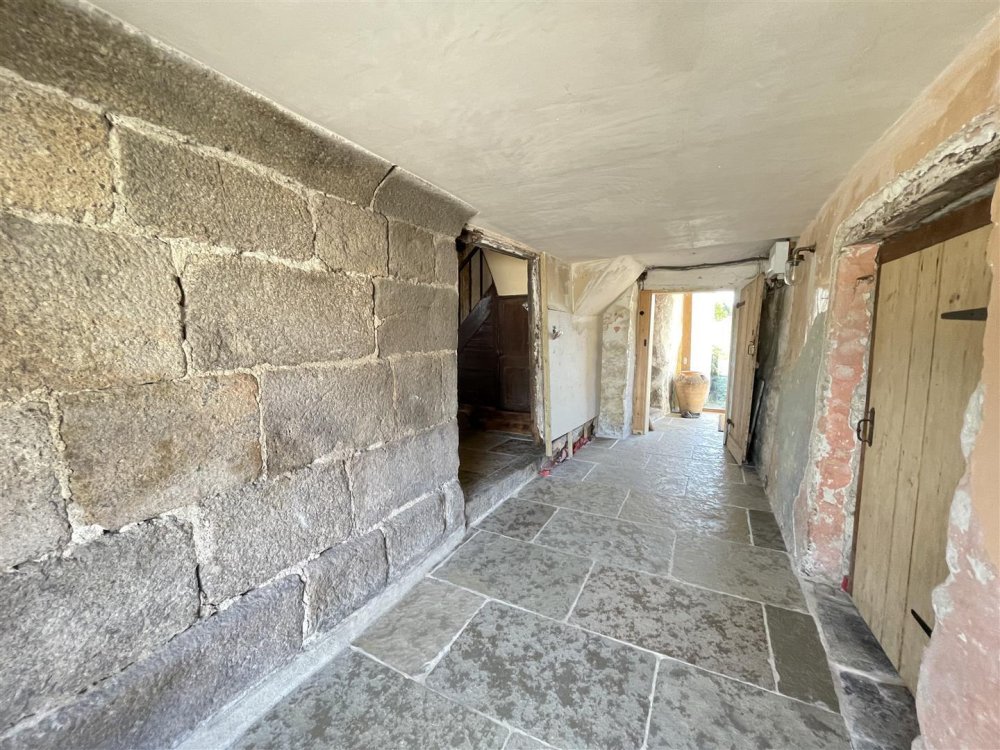 Stags 6 bedroom property for sale in Sticklepath, Okehampton