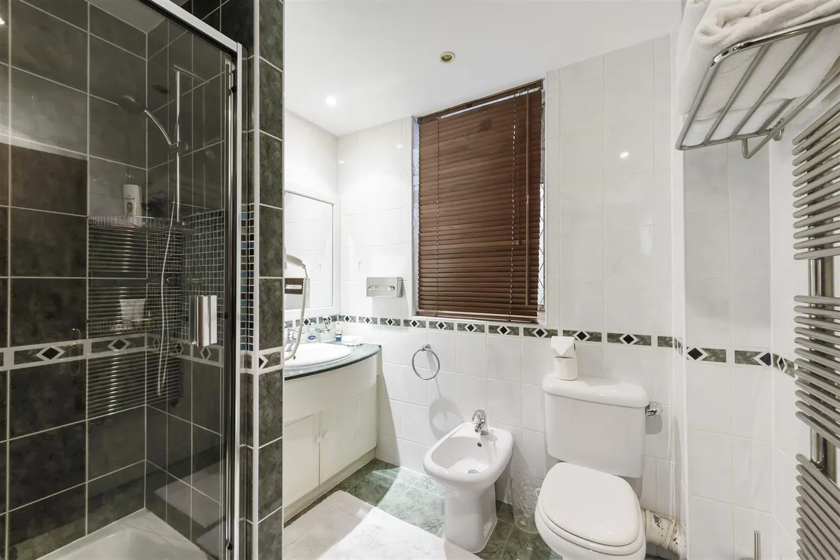 Brondesbury Park, London, NW6