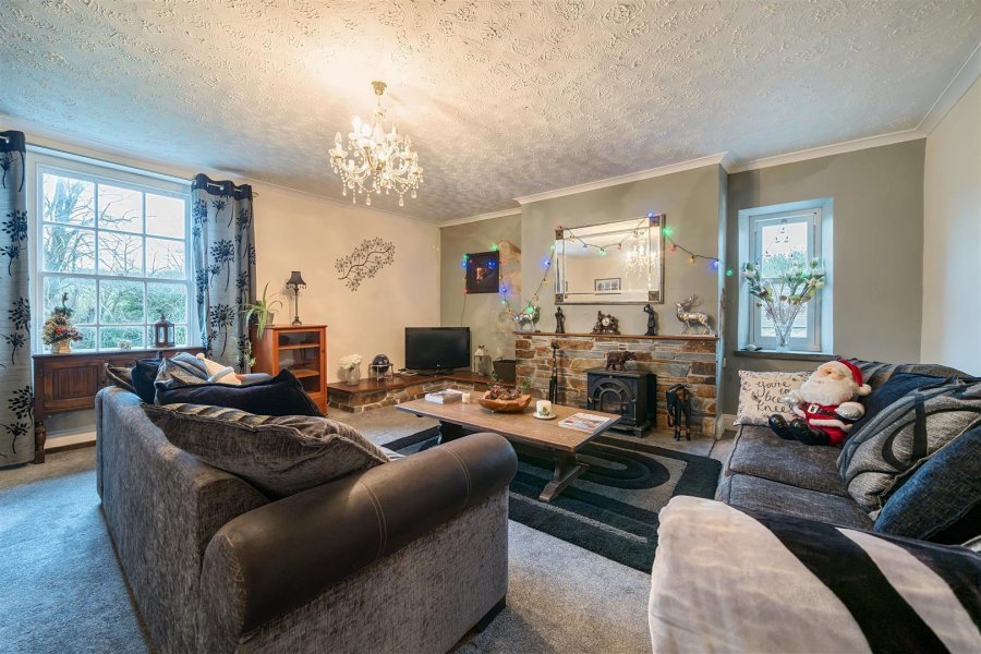 Stags 5 bedroom property for sale in Bickleigh, Plymouth