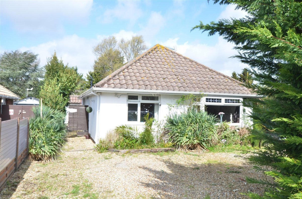 3 bedroom property for sale in Emsworth, Hampshire Guide price £595,000