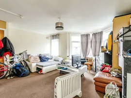 Gordon Avenue, Bognor Regis thumb 3