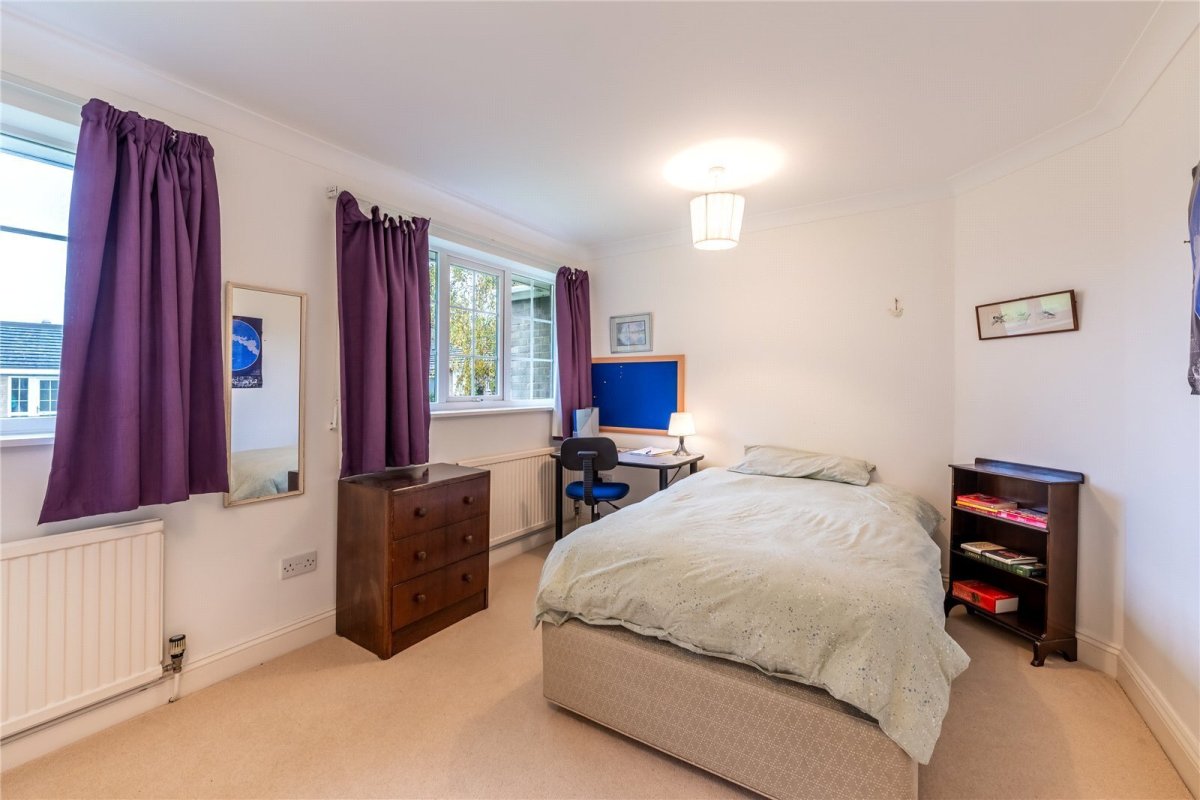 3 bedroom property for sale in Main Street, Aldwincle, Northants, NN14