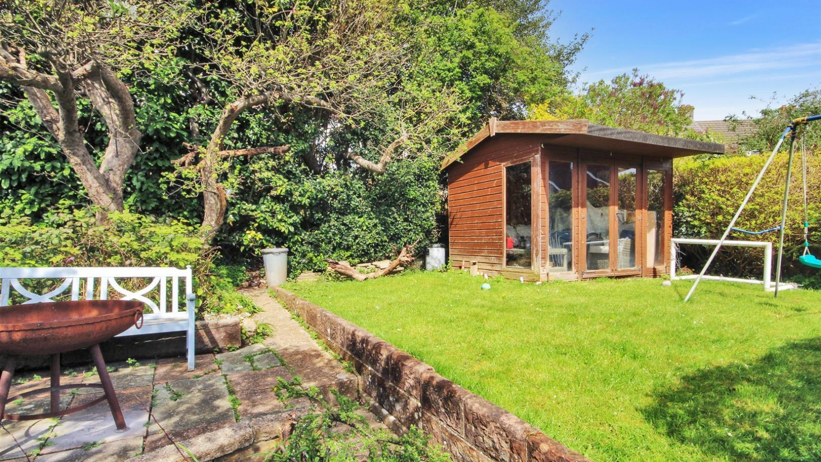 3 bedroom property for sale in Darcey Drive, Patcham, Brighton £499,950