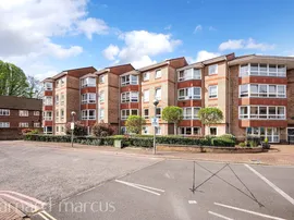 Ashley Avenue, Epsom photo