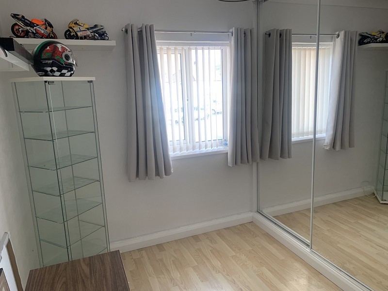 3 bedroom property for sale in Ynyswen, Penycae, Swansea. £160,000