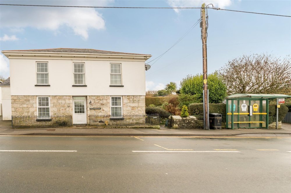 Stags 4 bedroom property for sale in Fraddon, St. Columb