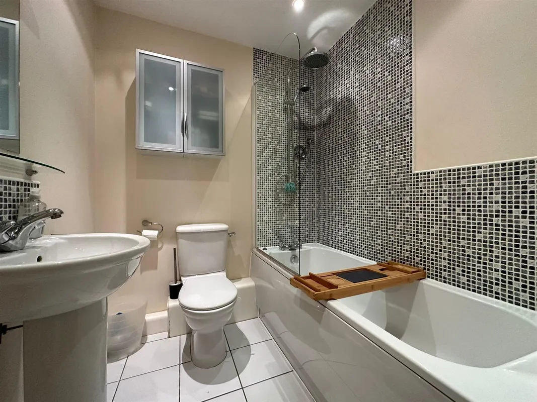 Lawson Wood Drive, Meanwood, LS6