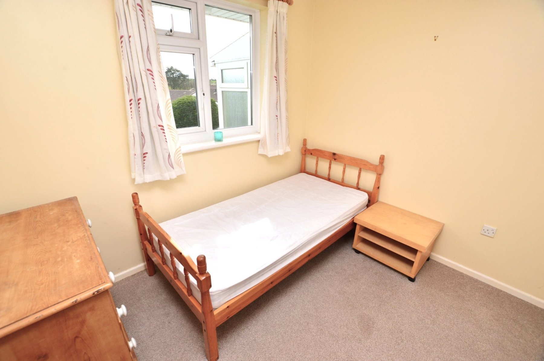 3 bedroom property for sale in Sunnybanks, Hatt, Saltash, PL12 Guide