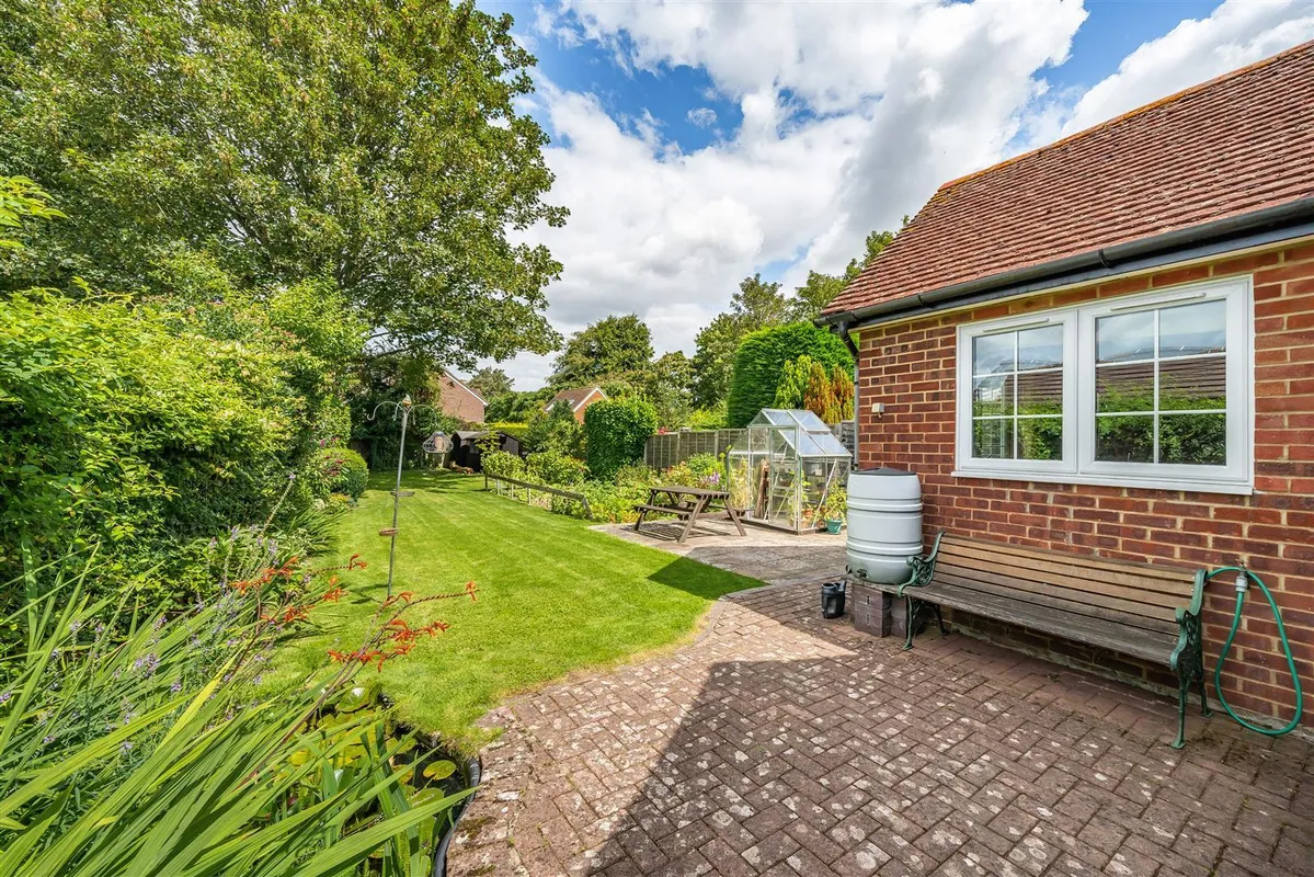 Charlton Road, Wantage