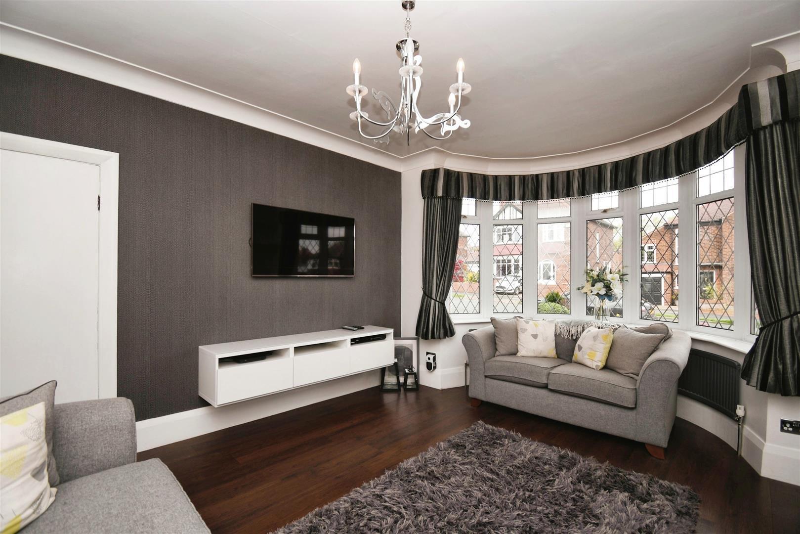 4 bedroom property for sale in Redland Drive, Kirk Ella, Hull £507,500