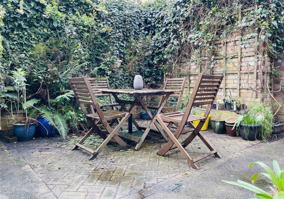 3 bedroom property for sale in Wollaston Road, Lowestoft £190,000