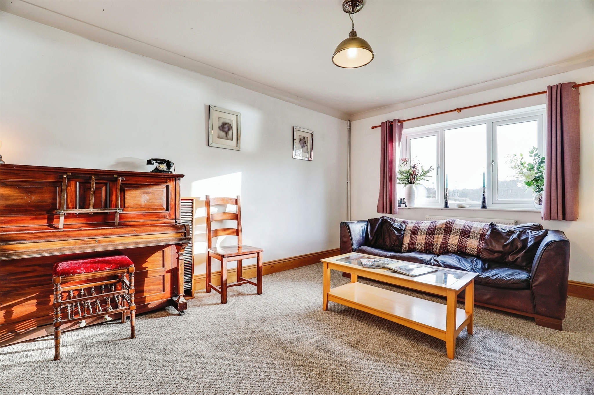 4 bedroom property for sale in Greenmeadow Way, Rhoose, Barry £400,000