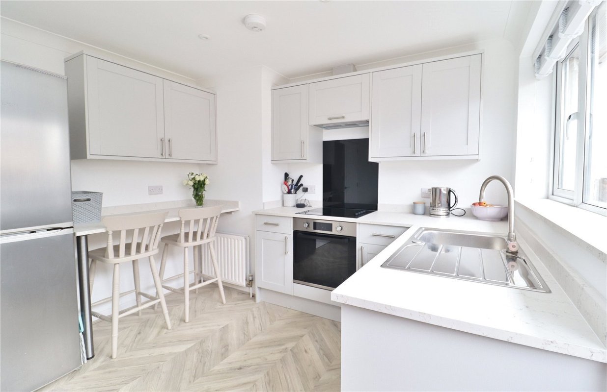 3 bedroom property for sale in Woodlinken Way, Verwood, BH31 £475,000