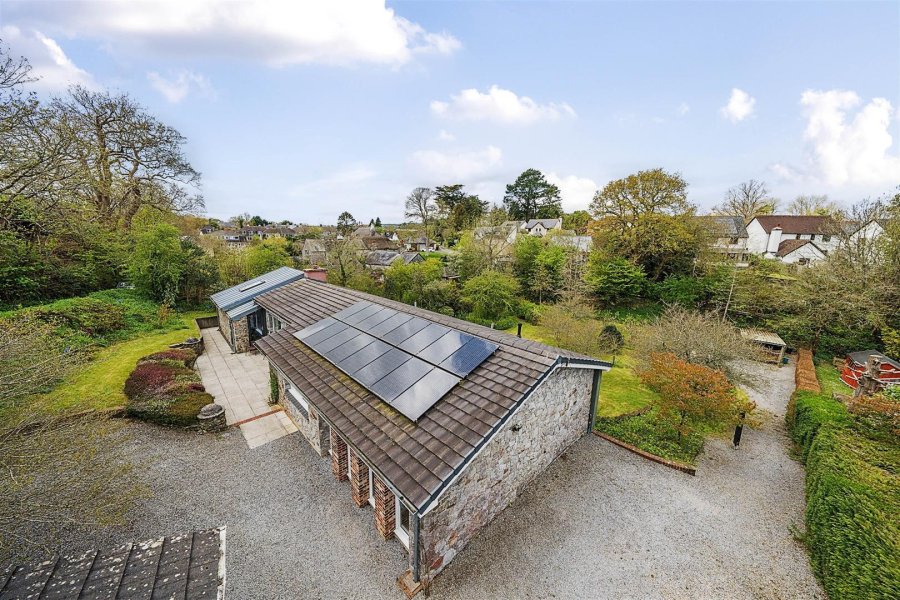 Stags 5 bedroom property for sale in Dartington, Totnes