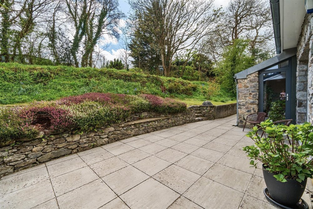 Stags 5 bedroom property for sale in Dartington, Totnes