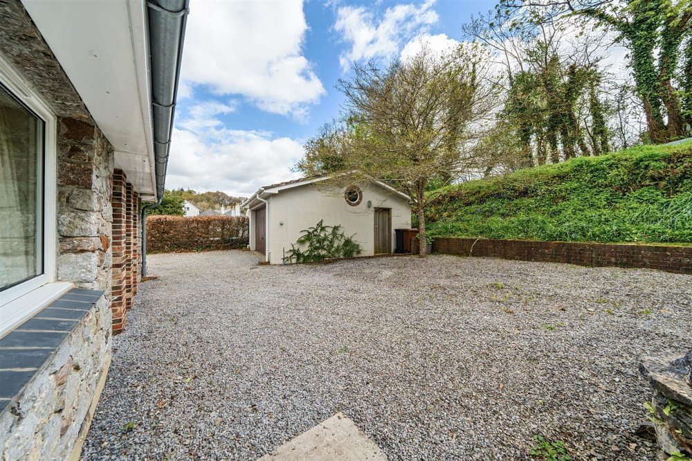 Stags 5 bedroom property for sale in Dartington, Totnes