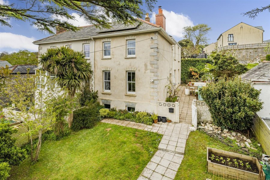 Stags 4 bedroom property for sale in Egloshayle Road Wadebridge
