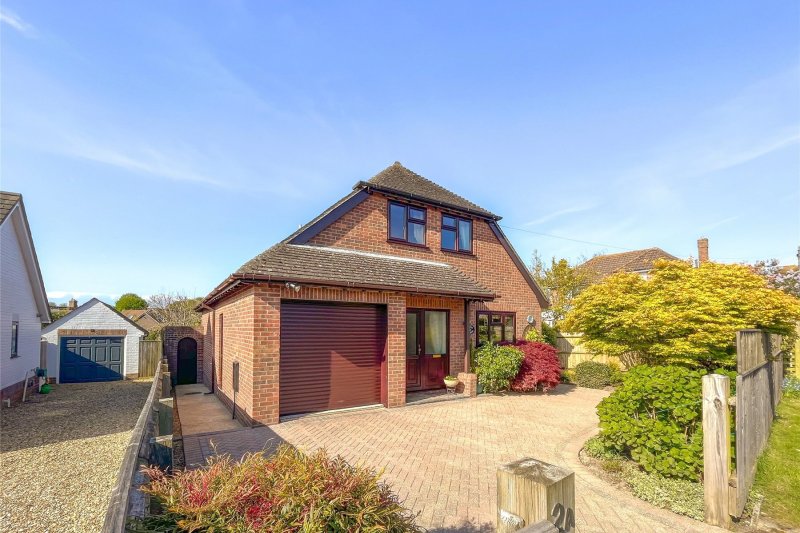 3 bedroom property for sale in Old Farm Walk, Lymington, Hampshire, SO41 Guide price £800,000