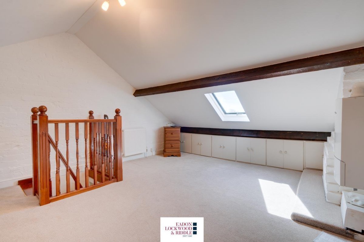 2 bedroom property for sale in North Street, Rawmarsh, Rotherham £125,000