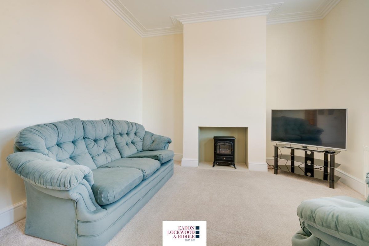 2 bedroom property for sale in North Street, Rawmarsh, Rotherham £125,000