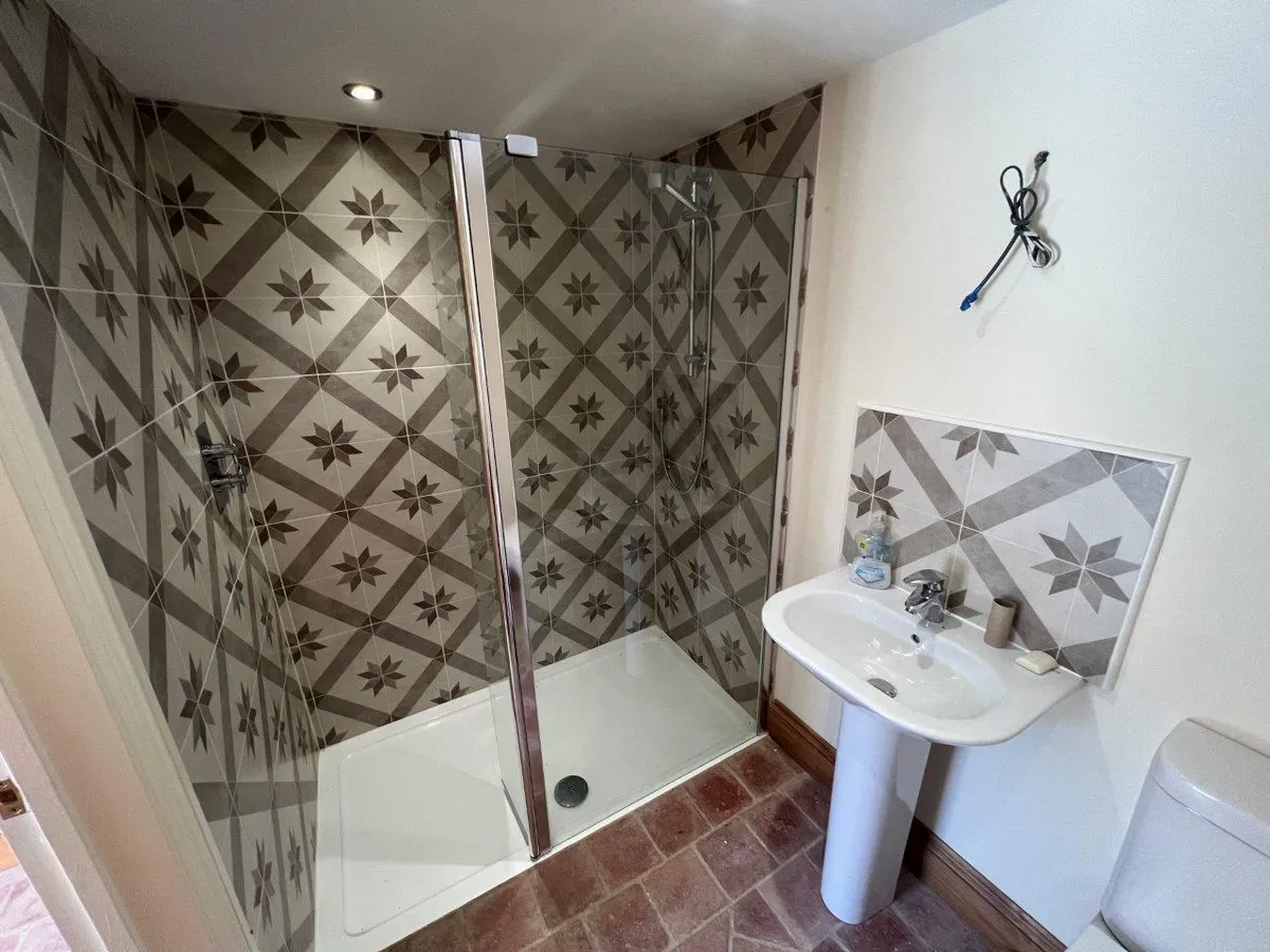 TOP FARM HOUSE, SIX HILLS ROAD, WALTON ON THE WOLDS, LOUGHBOROUGH