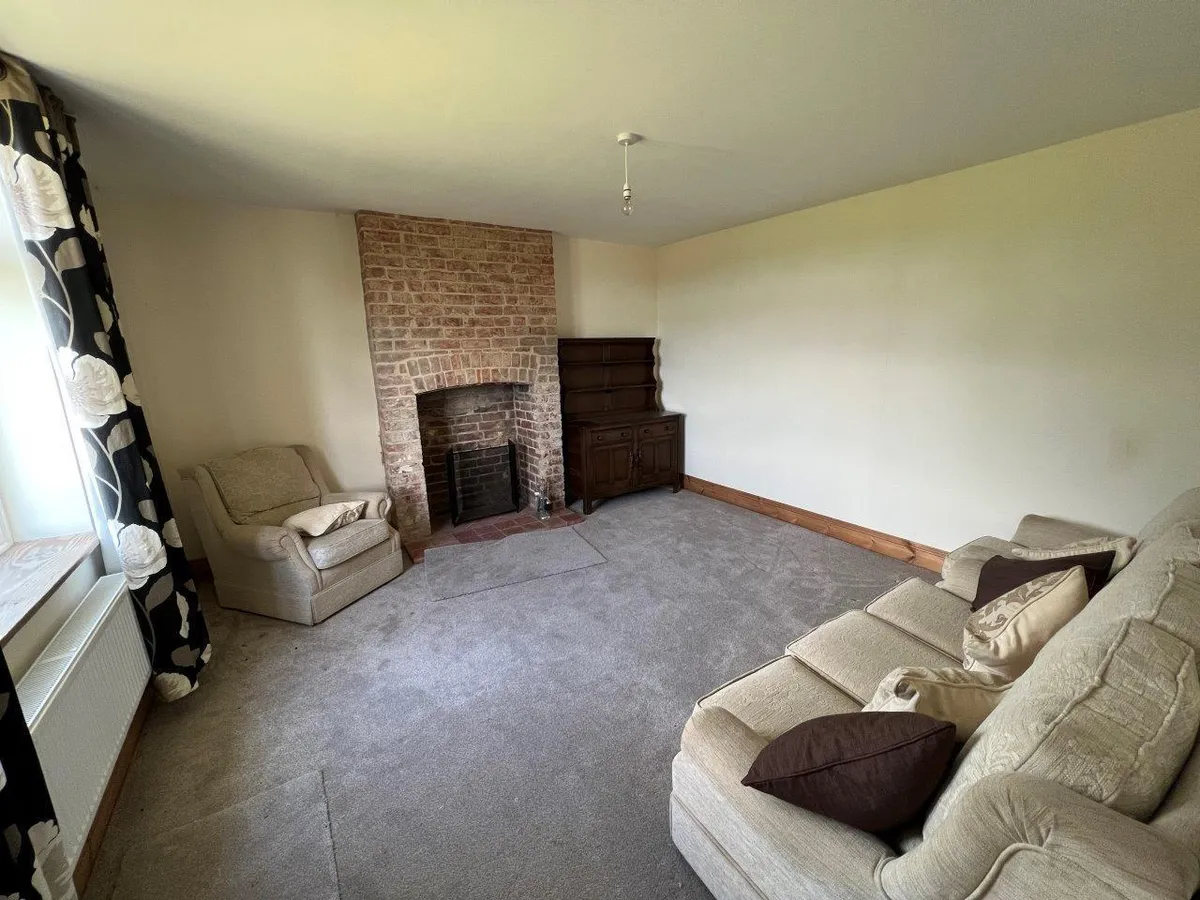 TOP FARM HOUSE, SIX HILLS ROAD, WALTON ON THE WOLDS, LOUGHBOROUGH
