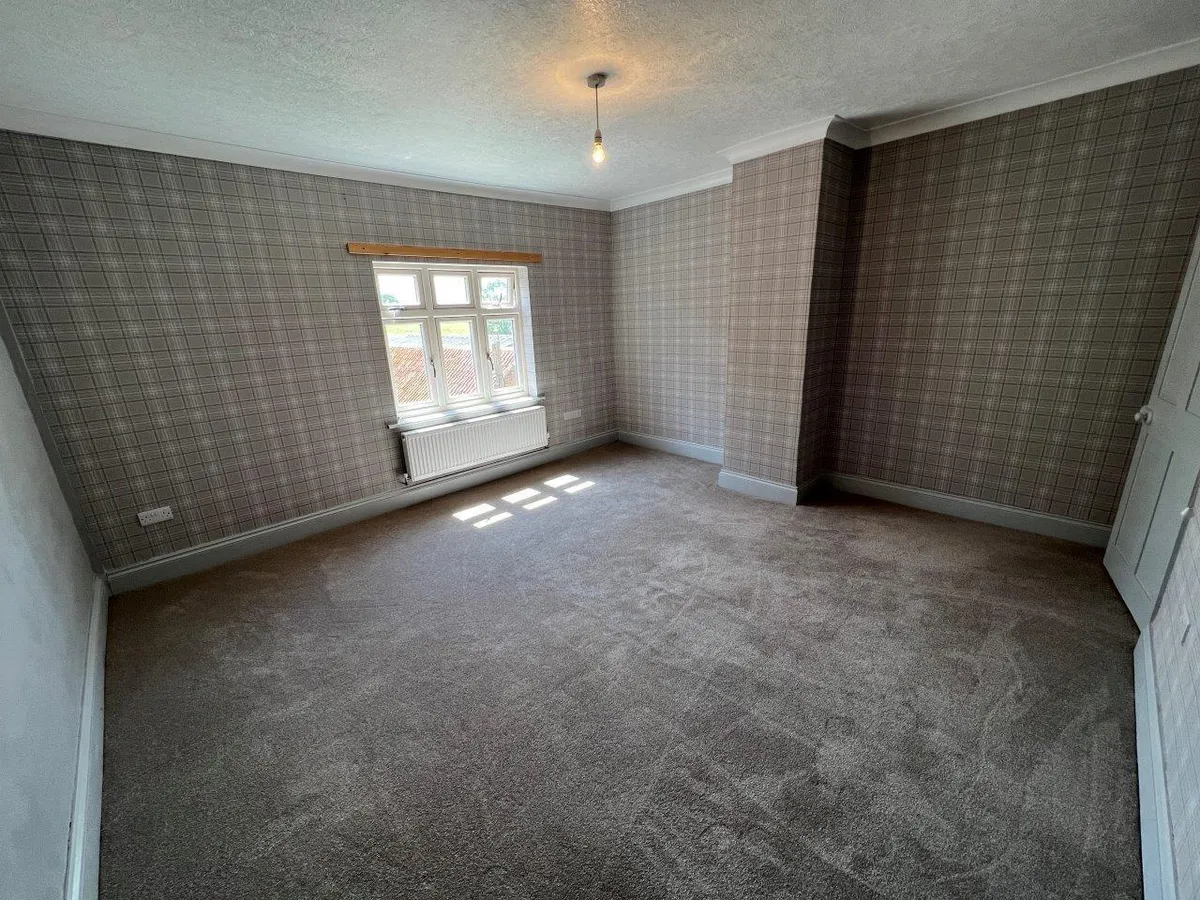 TOP FARM HOUSE, SIX HILLS ROAD, WALTON ON THE WOLDS, LOUGHBOROUGH