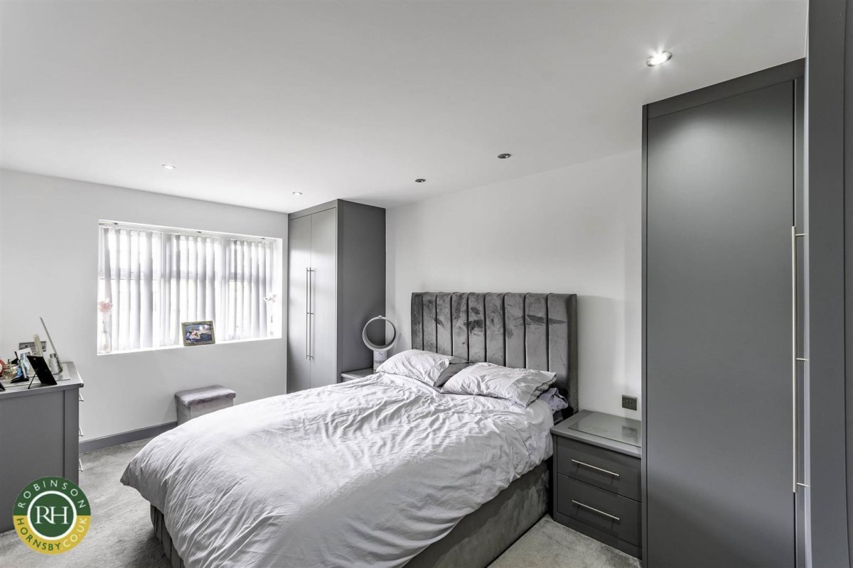 4 bedroom property for sale in Tatenhill Gardens, Cantley, Doncaster