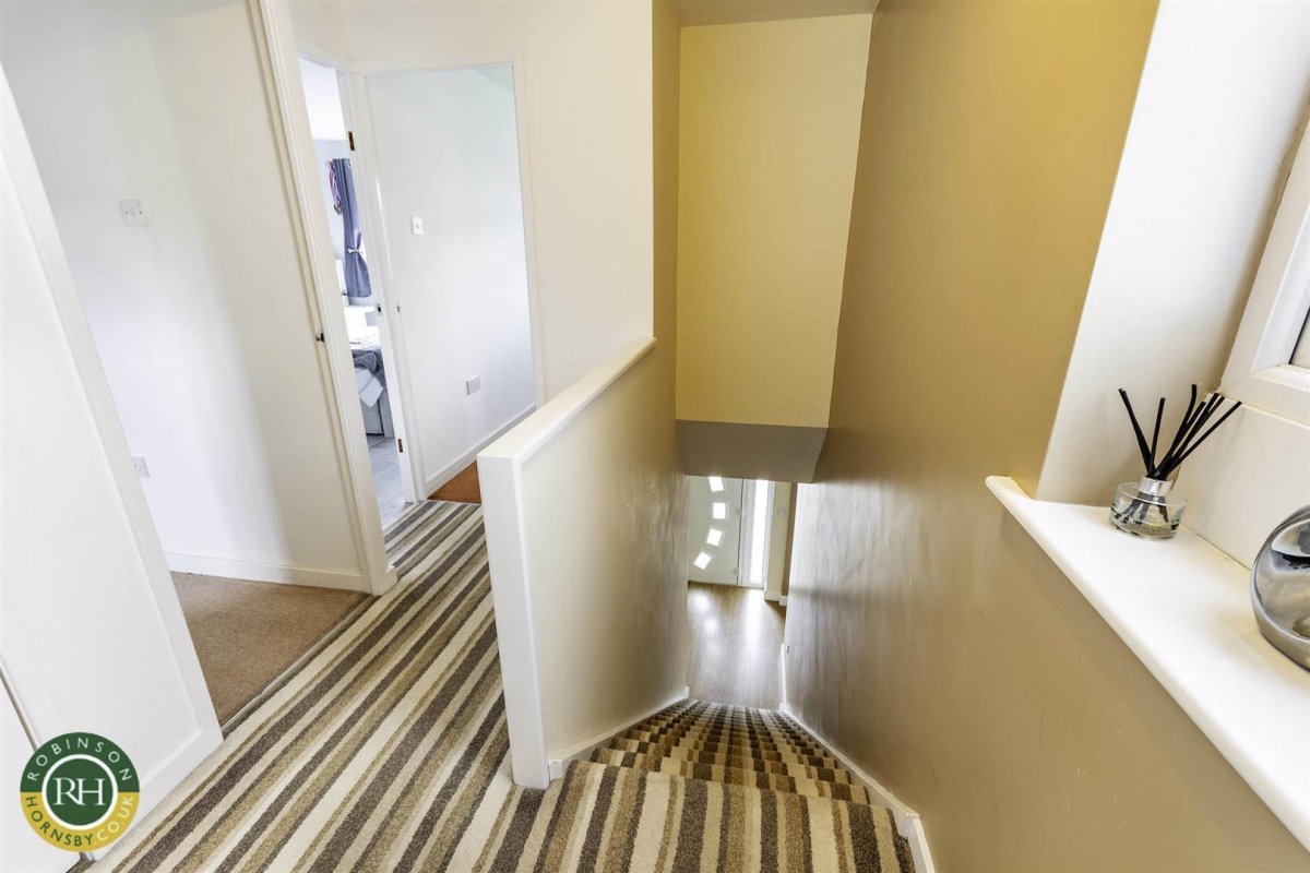 4 bedroom property for sale in Tatenhill Gardens, Cantley, Doncaster