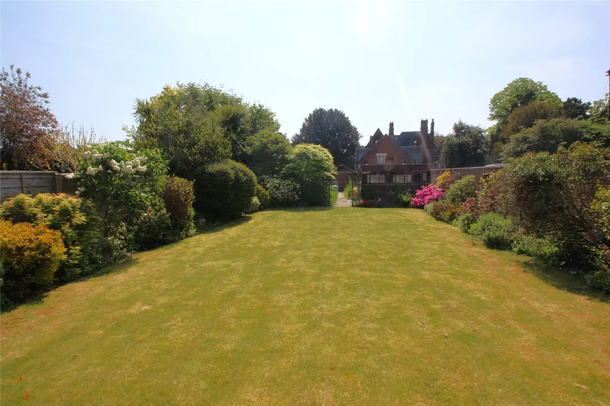 Southampton Road, Fareham, Hampshire, PO16