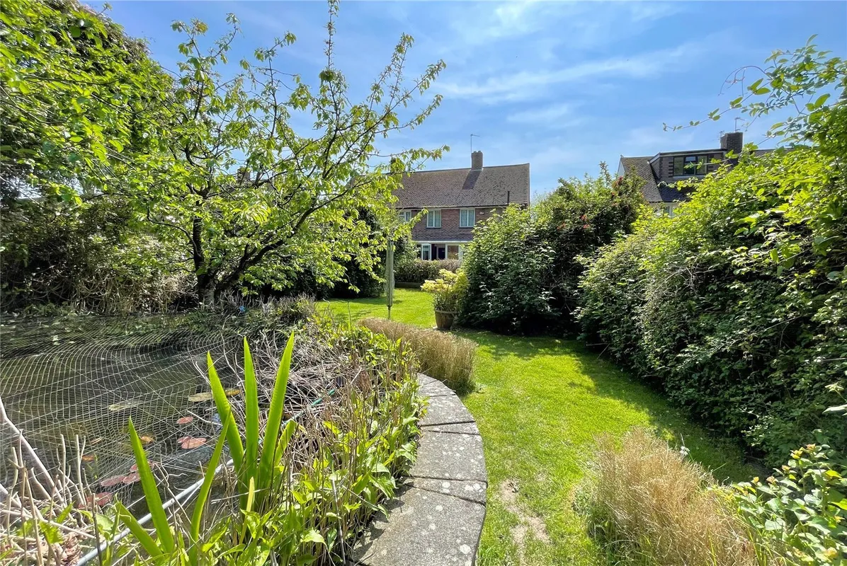 Battens Way, Havant, Hampshire, PO9