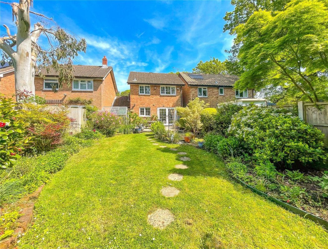 3 bedroom property for sale in Brookside Road, Bransgore, Christchurch