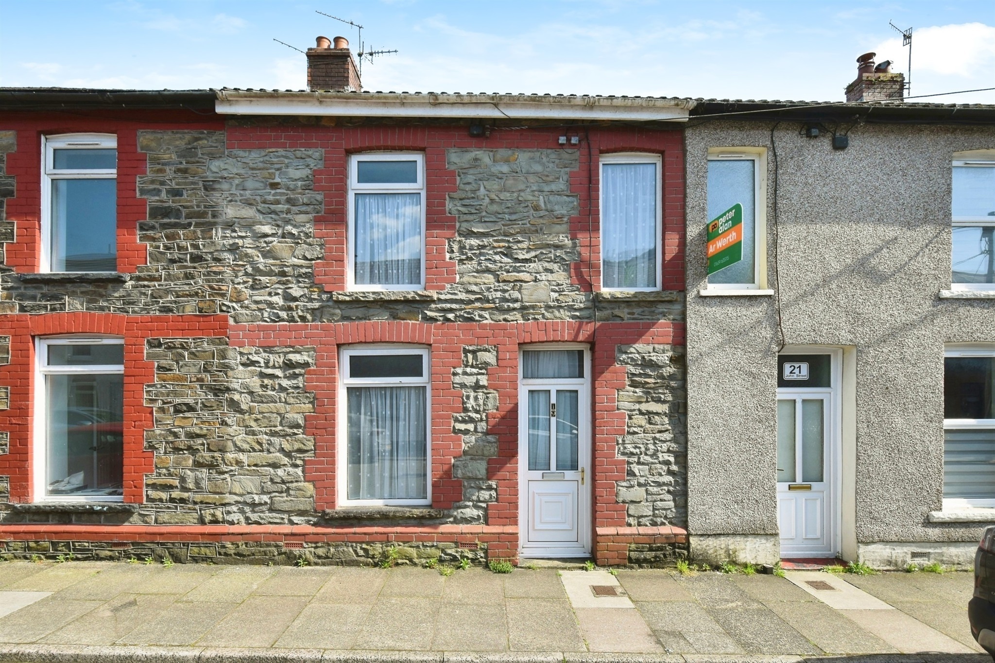 3 bedroom property for sale in Crymlyn Parc, Neath £280,000