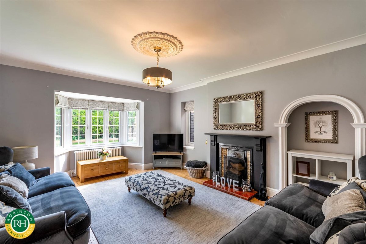 5 bedroom property for sale in Anchorage Lane, Sprotbrough, Doncaster