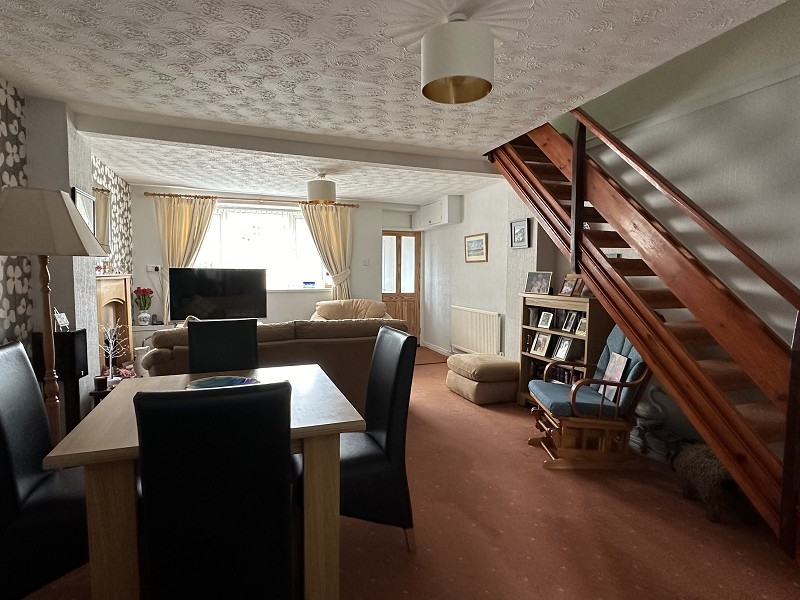 2 bedroom property for sale in Gough Road, Ystalyfera, Swansea. £105,000