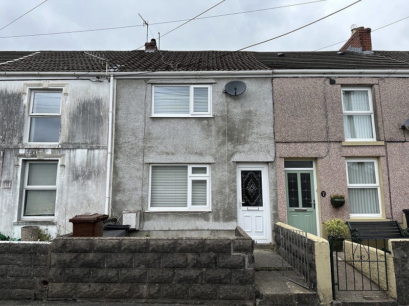 2 bedroom property for sale in Gough Road, Ystalyfera, Swansea, City