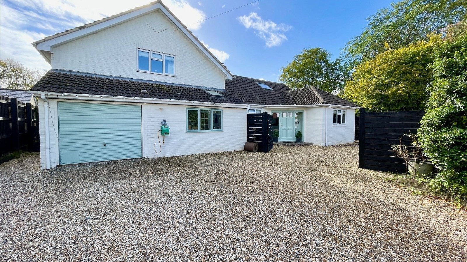 5 bedroom property to let in High Street, Kintbury, RG17 9TN £2,500 pcm